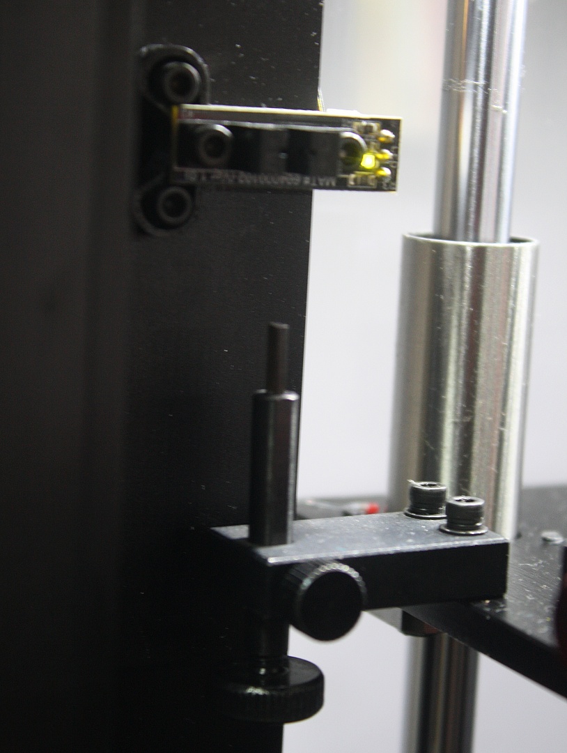 Регулировка стола