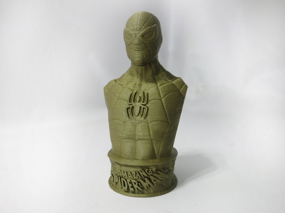 Спайдермен. Использован PLA пластик ESUN в оттенке бронза, слой 0,15