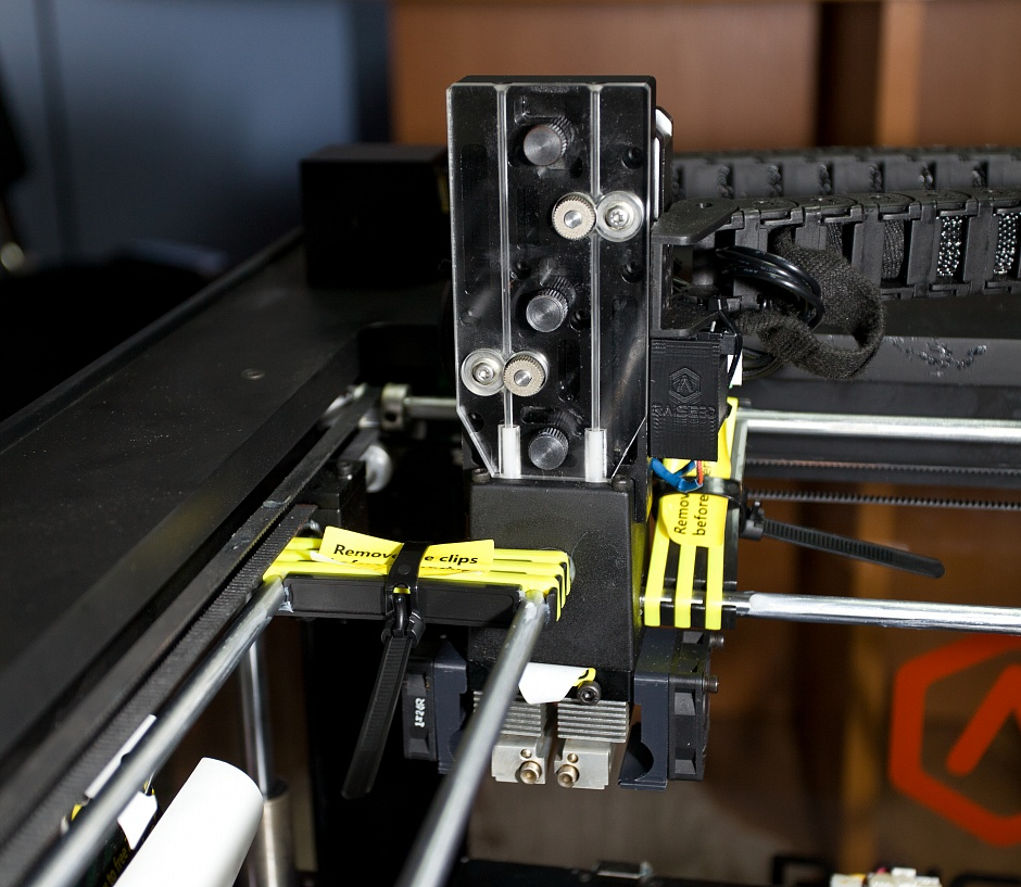 Обзор 3D принтеров Raise3D