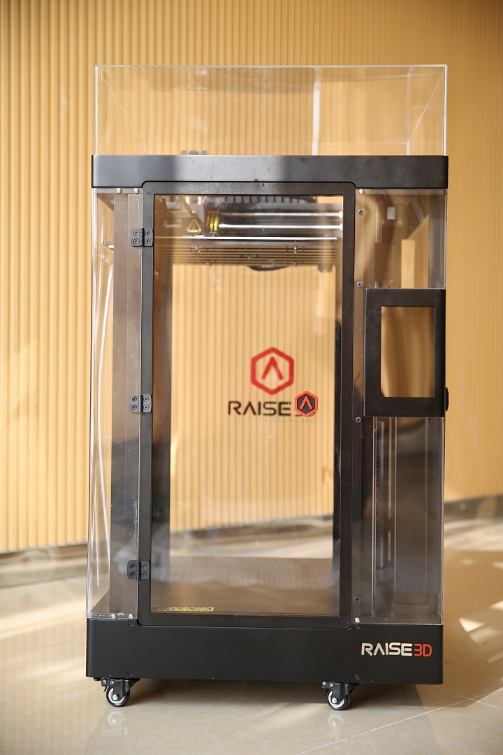Большая рабочая камера 3D принтеров Raise3D