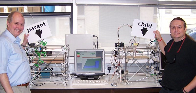 Первая версия RepRap 3D принтера